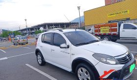 Renault Sandero Stepway 2012