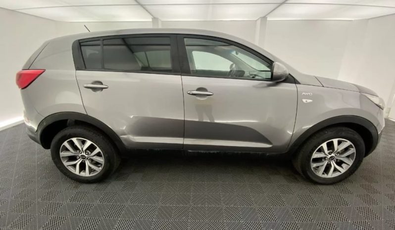 
								EXCELENTA CAMIONETA KIA SPORTGE AUTOMATICA 4X4 full									
