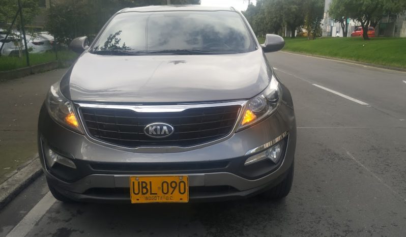 
								EXCELENTA CAMIONETA KIA SPORTGE AUTOMATICA 4X4 full									