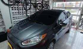 Ford Fiesta Sedan Usado 94000 Automatica 2014 Gasolina