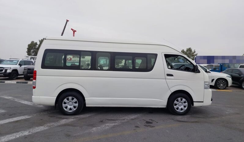 
								2016 Toyota Hiace Commuter 16 seaters full									