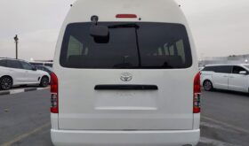 2016 Toyota Hiace Commuter 16 seaters