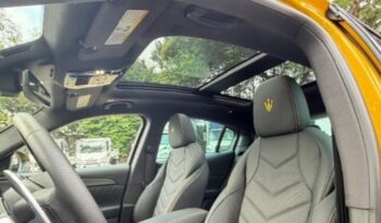
										Maserati Amarillito Pollito, Nuevecito Nuevecito … full									