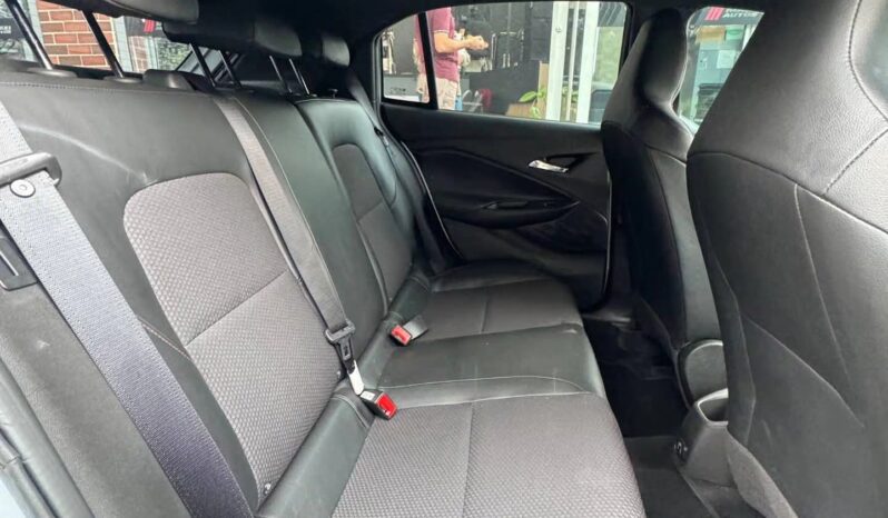 
								Chevrolet Onix Hatchback Usado 28000 Mecanica 2022 Gasolina full									